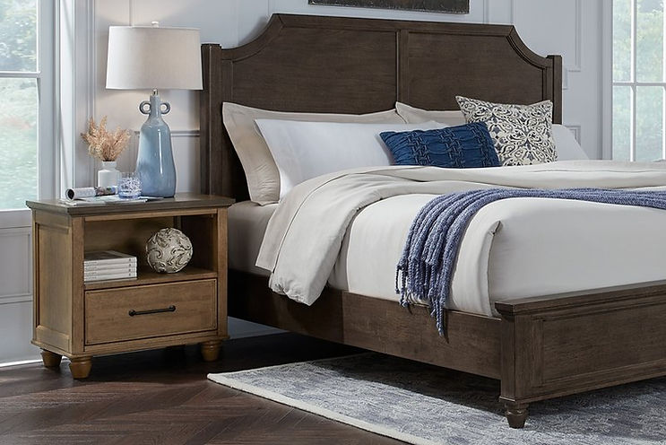 Hartford Solid Wood Nightstand w/ Drawer