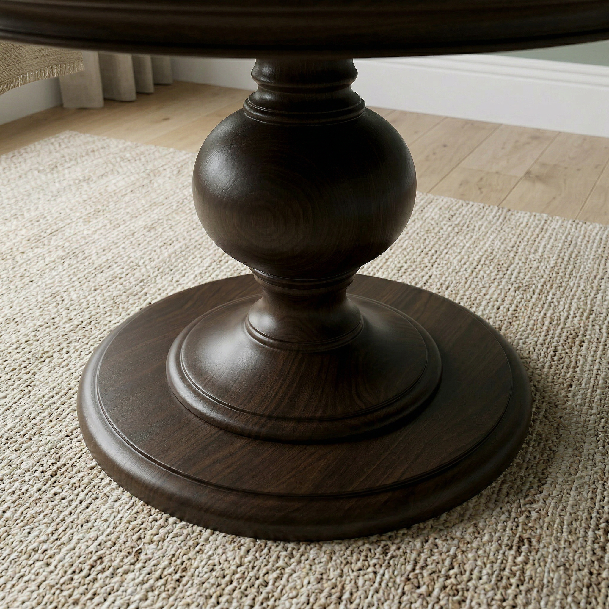 The Florence | Round Pedestal Dining Table